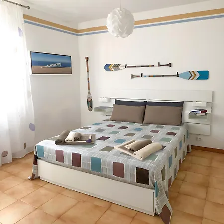 House Caria- Direct Access Holiday home Tresnuraghes